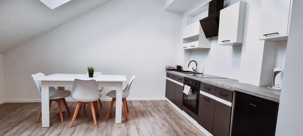 Sunny Apartment 8 Cracovia Exterior foto