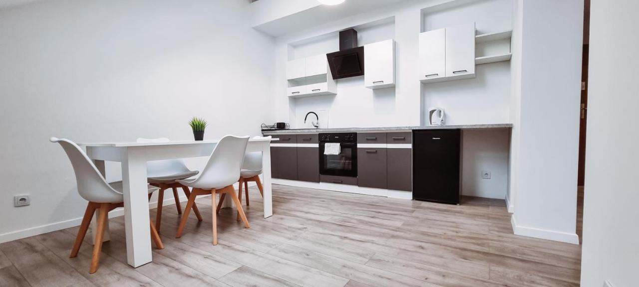 Sunny Apartment 8 Cracovia Exterior foto
