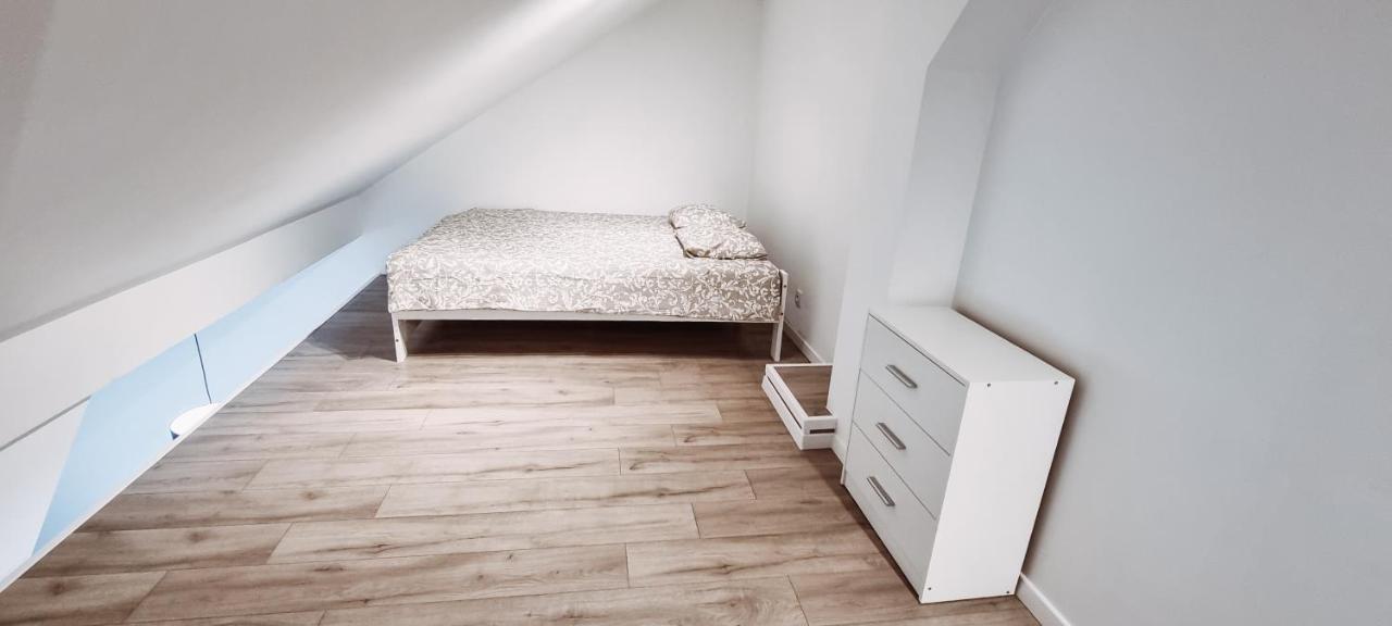Sunny Apartment 8 Cracovia Exterior foto